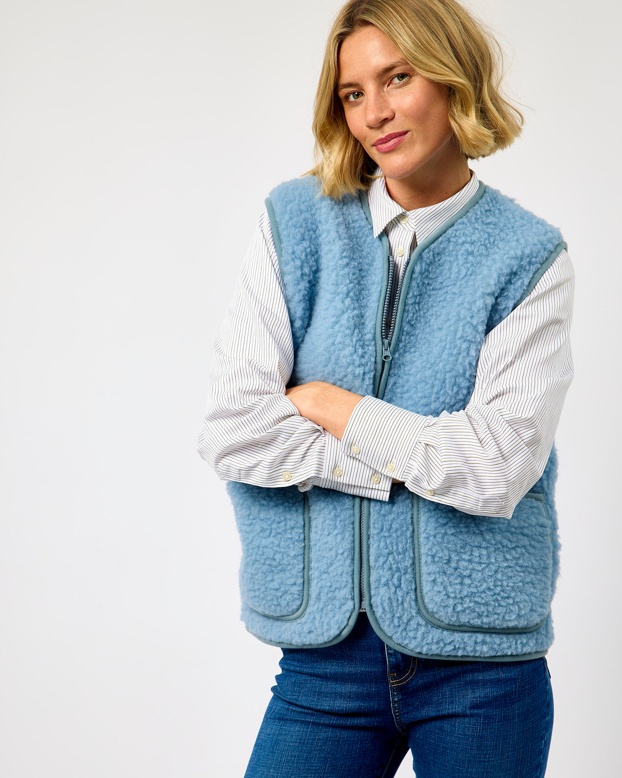 Icy Blue Textured Sheep Wool Peptiko Vest