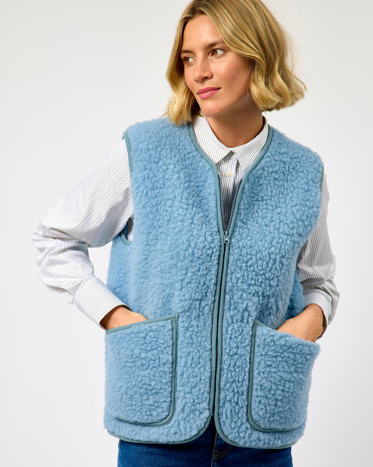 Icy Blue Textured Sheep Wool Peptiko Vest