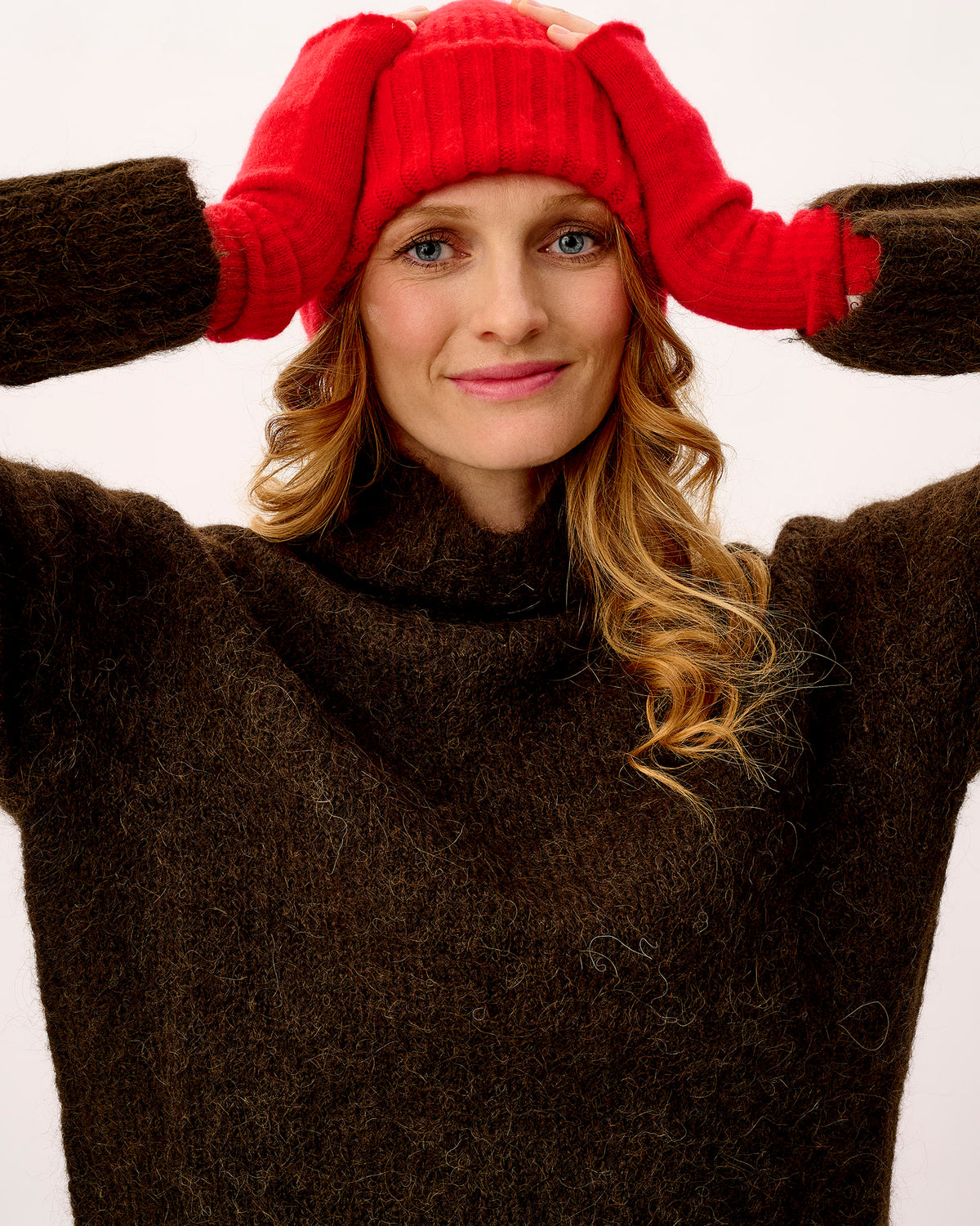 Tartan Scarlet Lambswool Fingerless Mittens