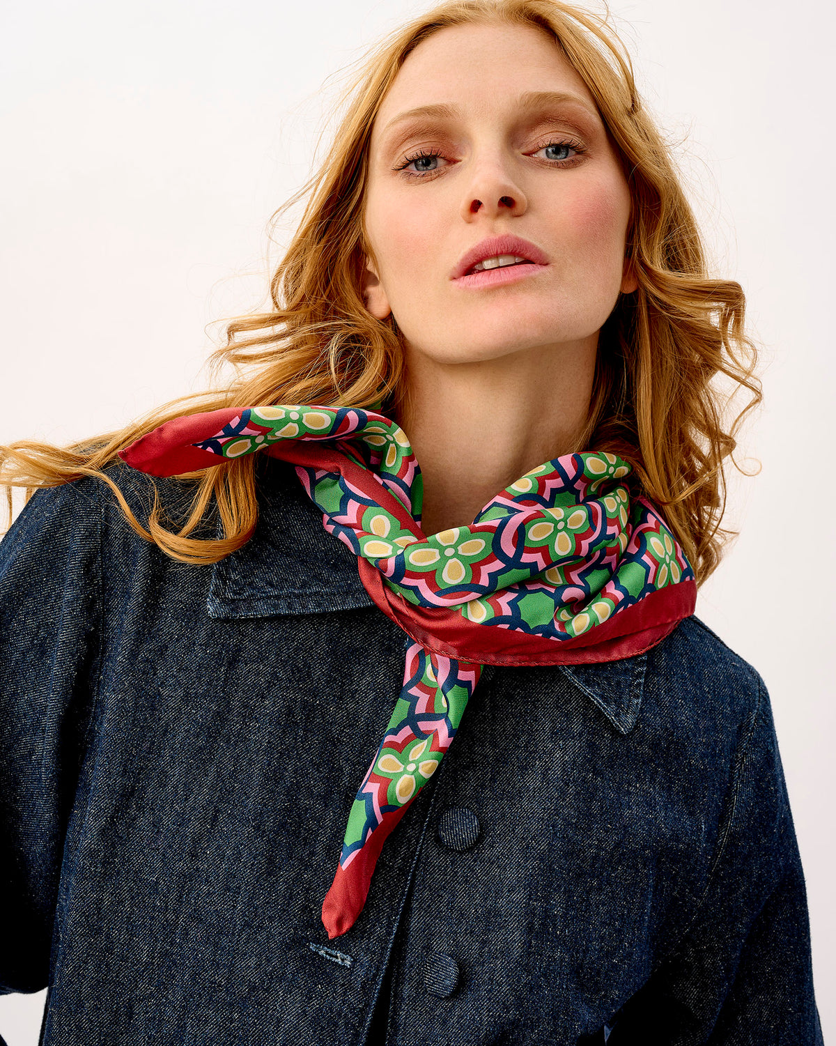 Daisy Loop 100% Silk Scarf