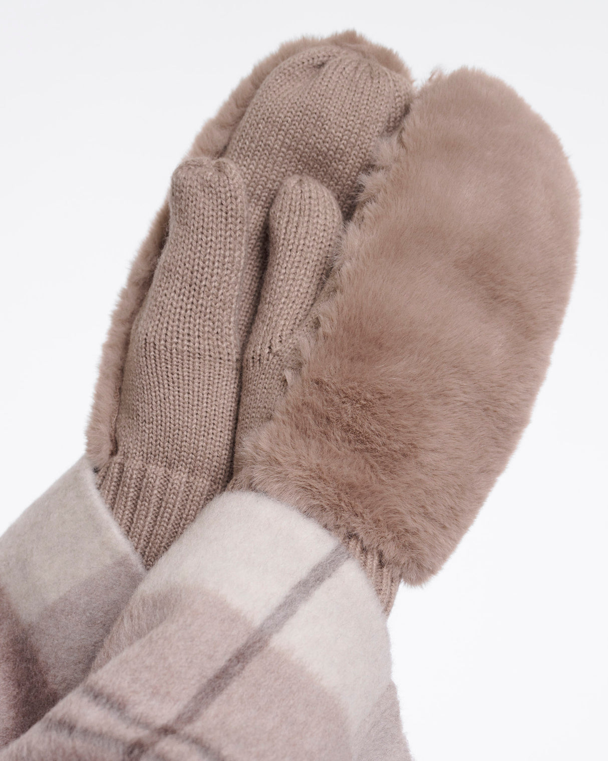 Mocha Latte Oxo Faux Fur Mittens