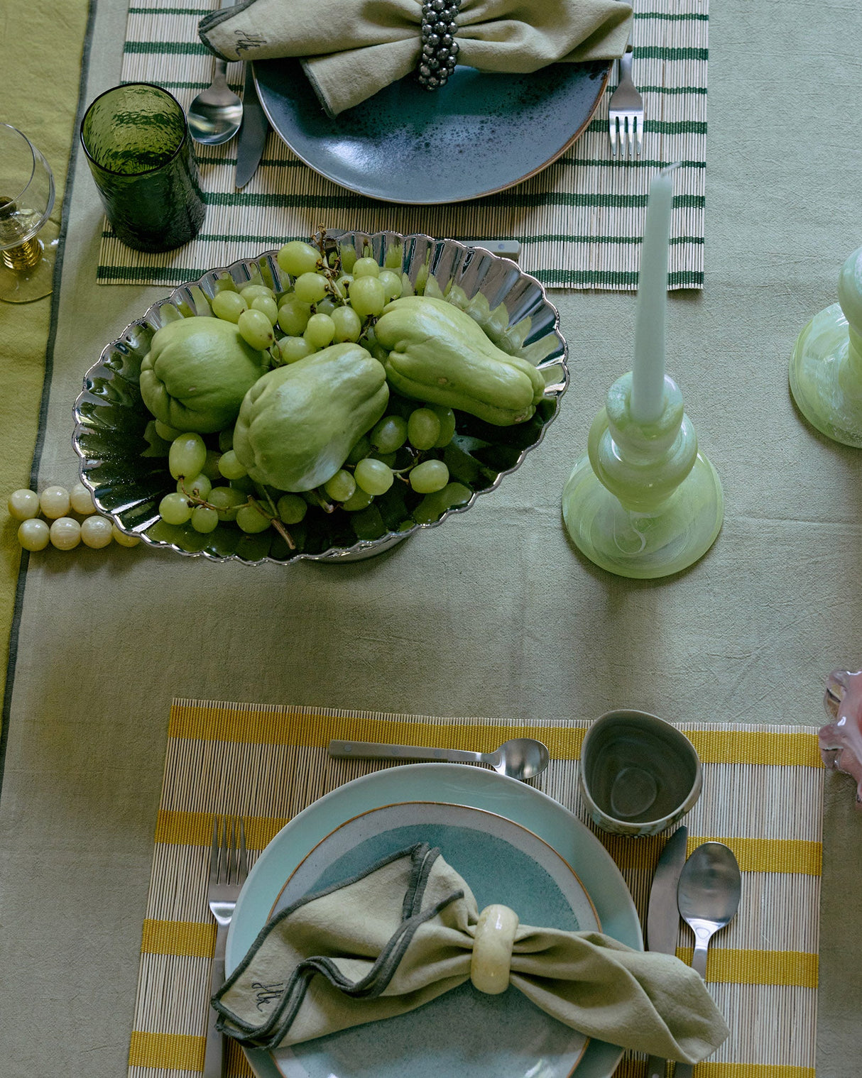 Green Glass Knotted Candle Holder