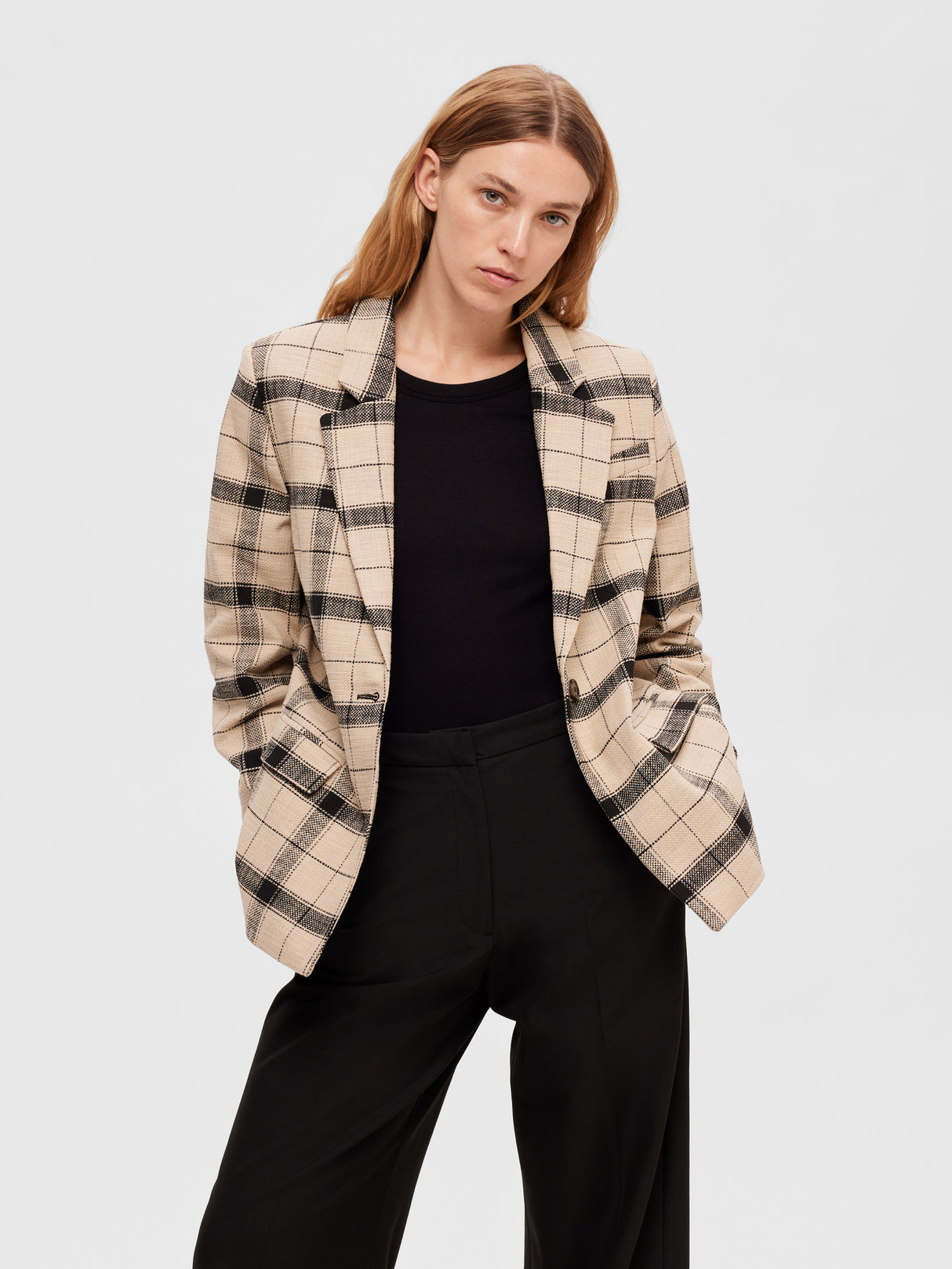 Amphora Ragnas Relaxed Blazer