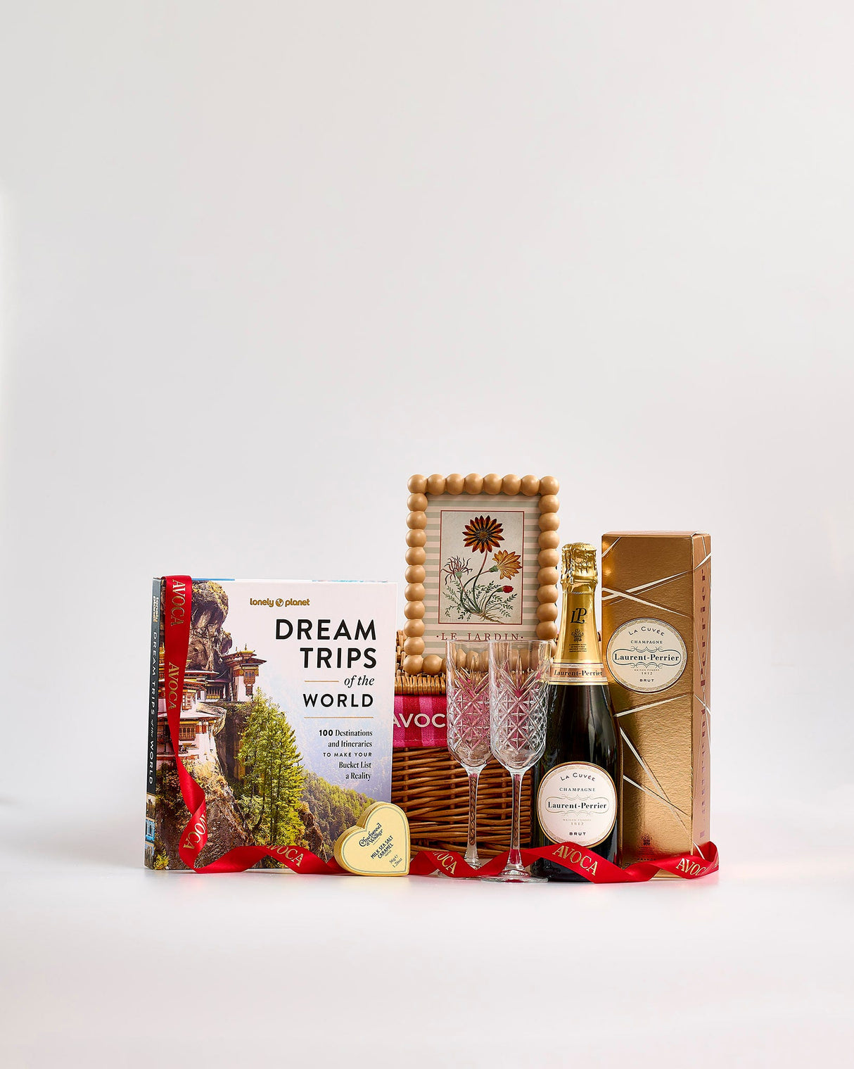 Happily-Ever-After-Hamper-AYR2025
