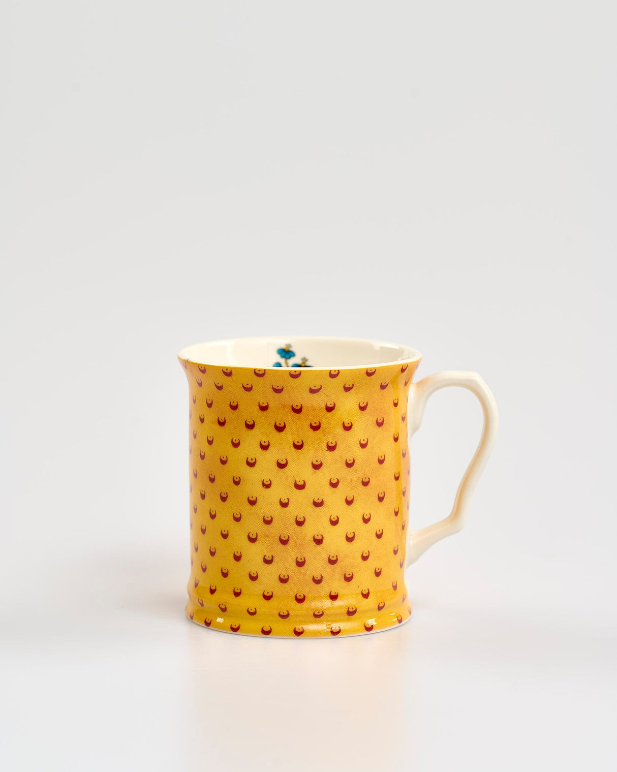 Yellow-Spot-Secret-Garden-Mug