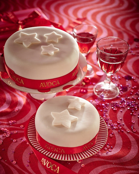Avoca Iced Round Christmas Cake