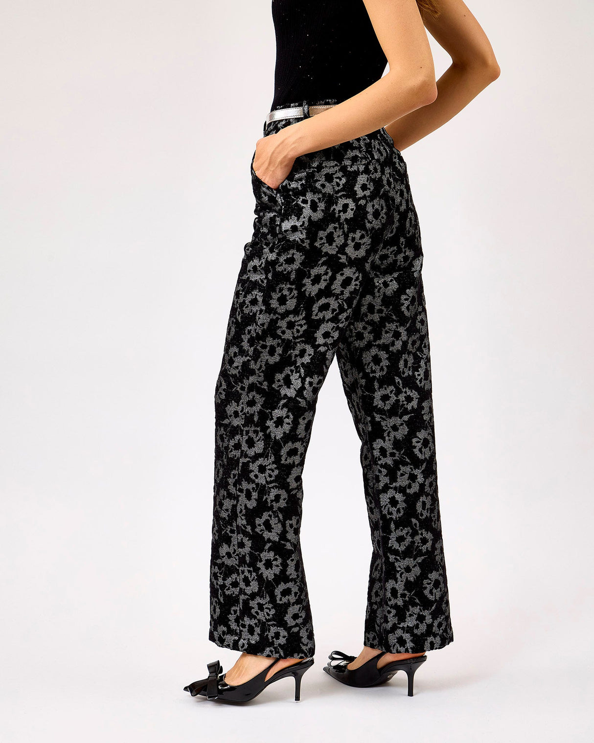 Black-Russo-Floral-Print-Pants
