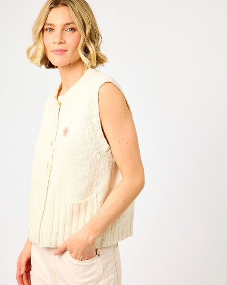 Créme Anaphe Button Vest