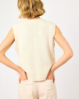 Créme Anaphe Button Vest