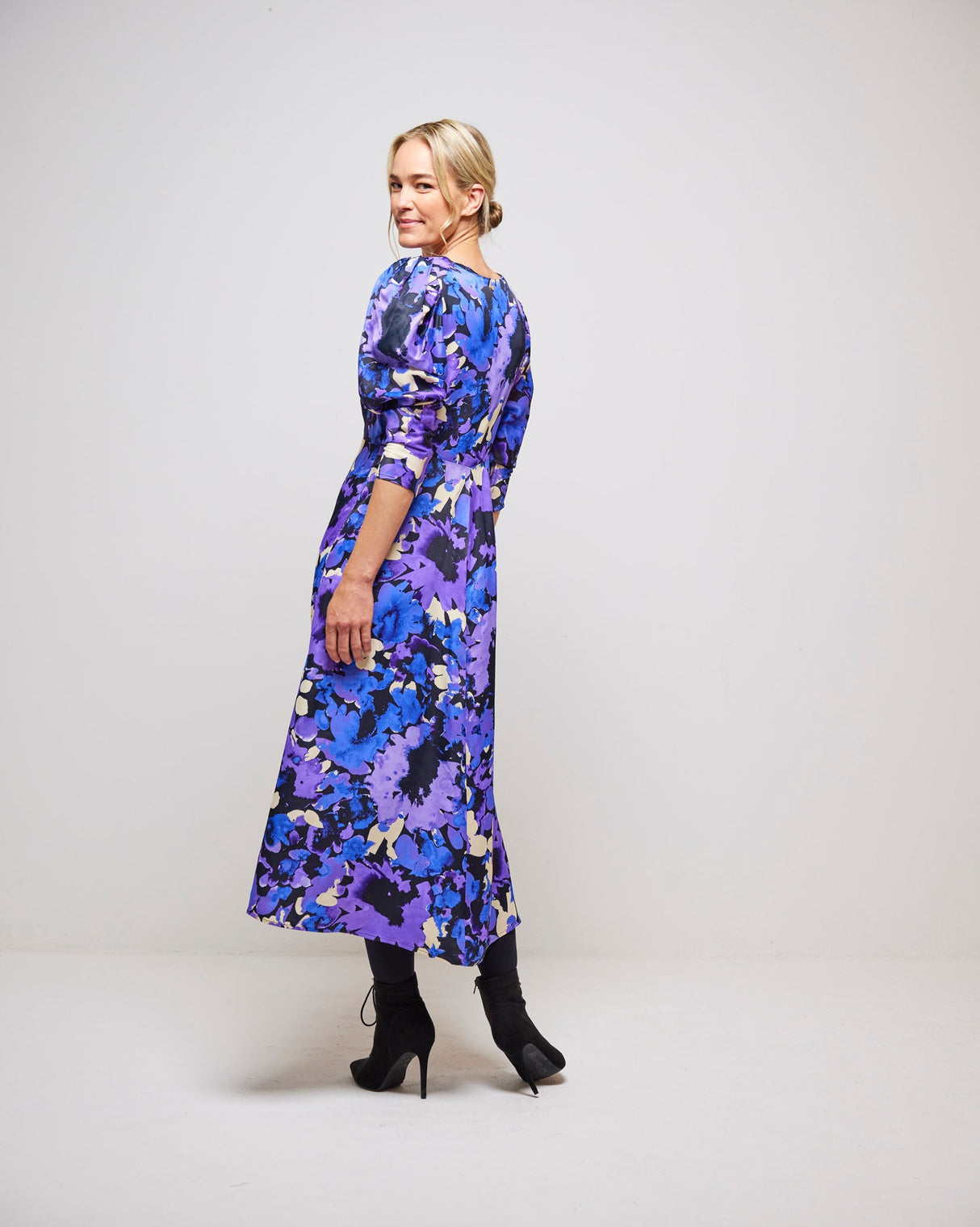 Blue Bloomsbury Vera Long Sleeved Dress