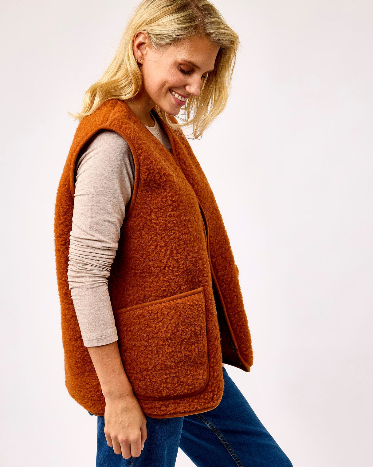 Fox-Textured-Merino-Wool-Pepitko-Vest
