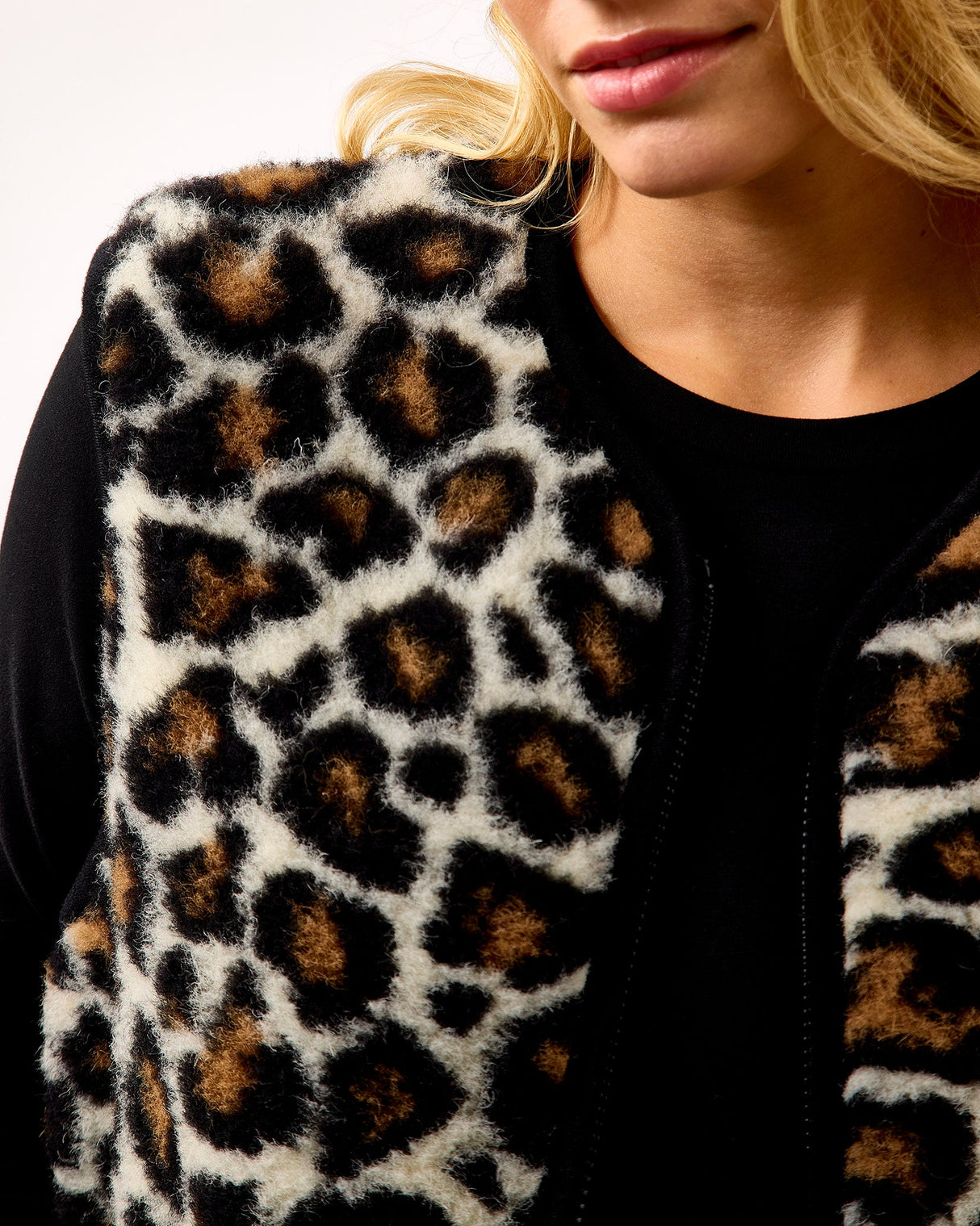 Leopard Print Textured Merino Wool Pepitko Vest