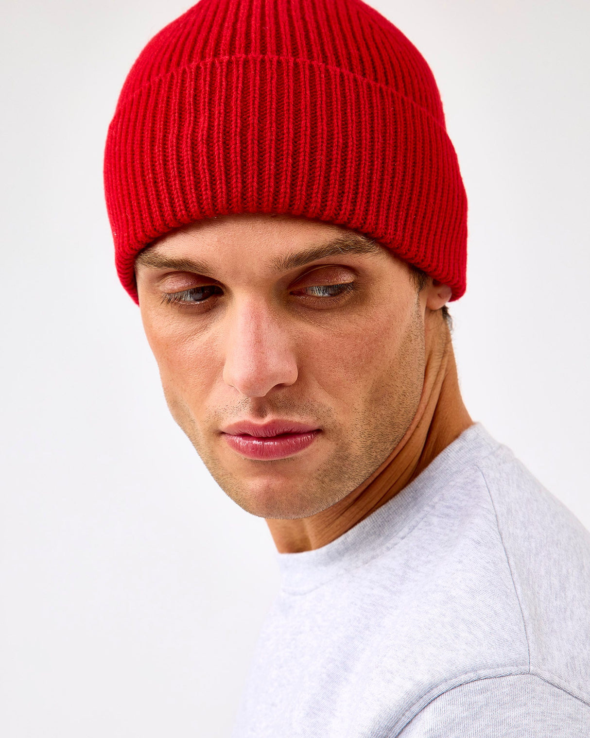 Scarlet-Red-Merino-Wool-Beanie