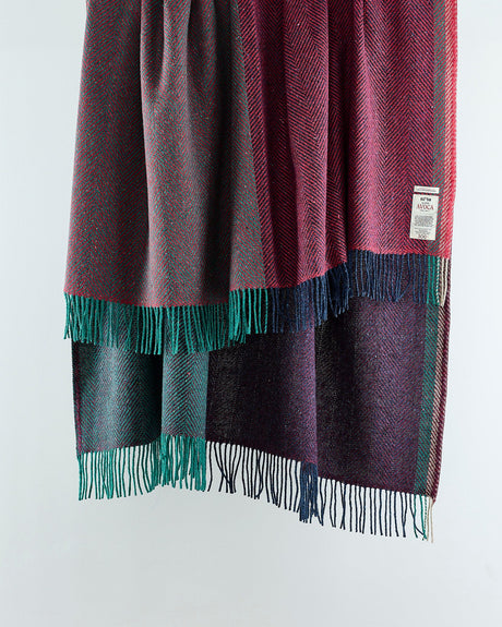 Contemporary-Mohair-Tweed-Throw