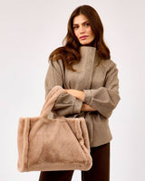Oat Daan Faux Fur Big Tote Bag