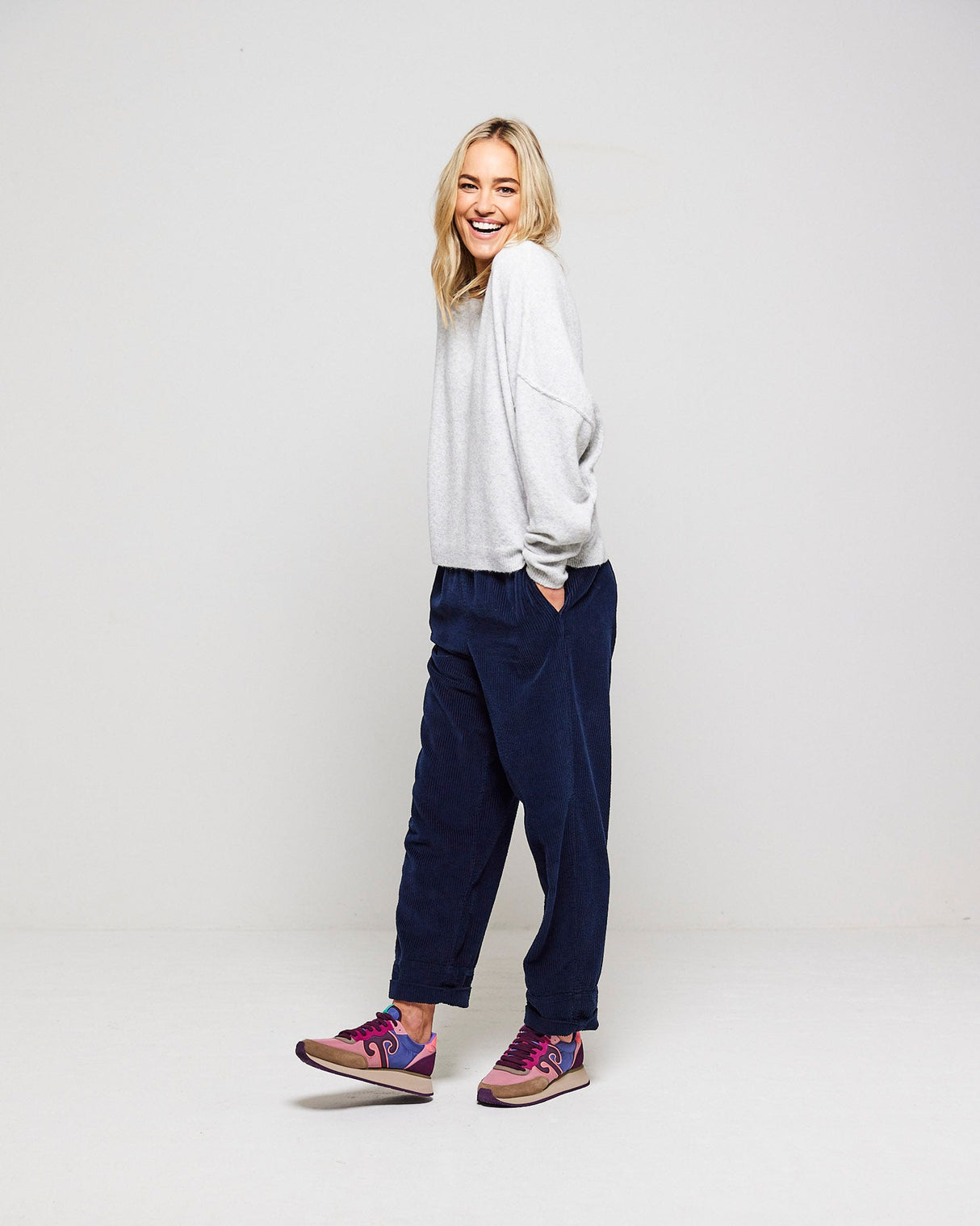 Heather Grey Damsville Pullover