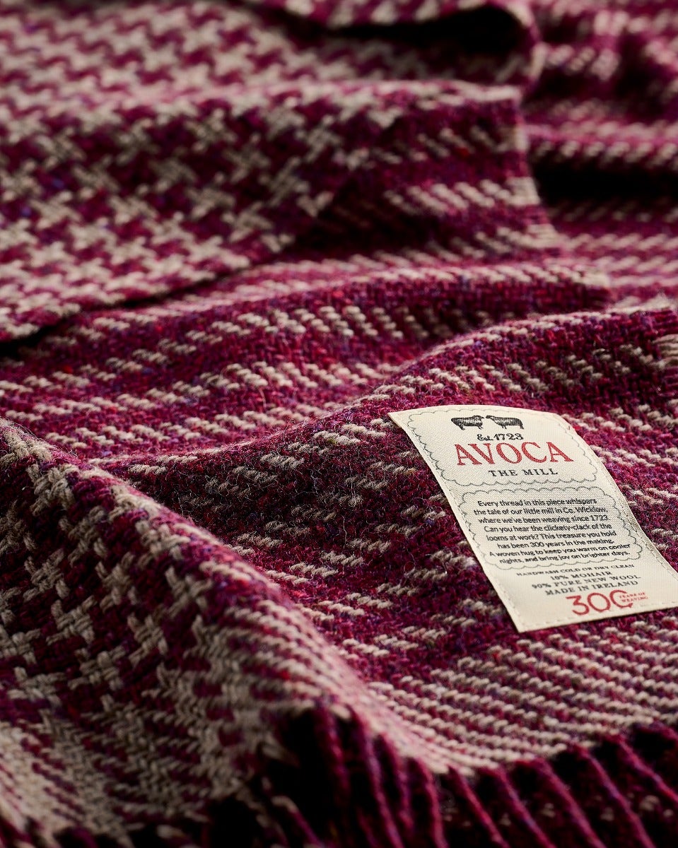 Maple Houndstooth Wide Donegal Tweed Scarf