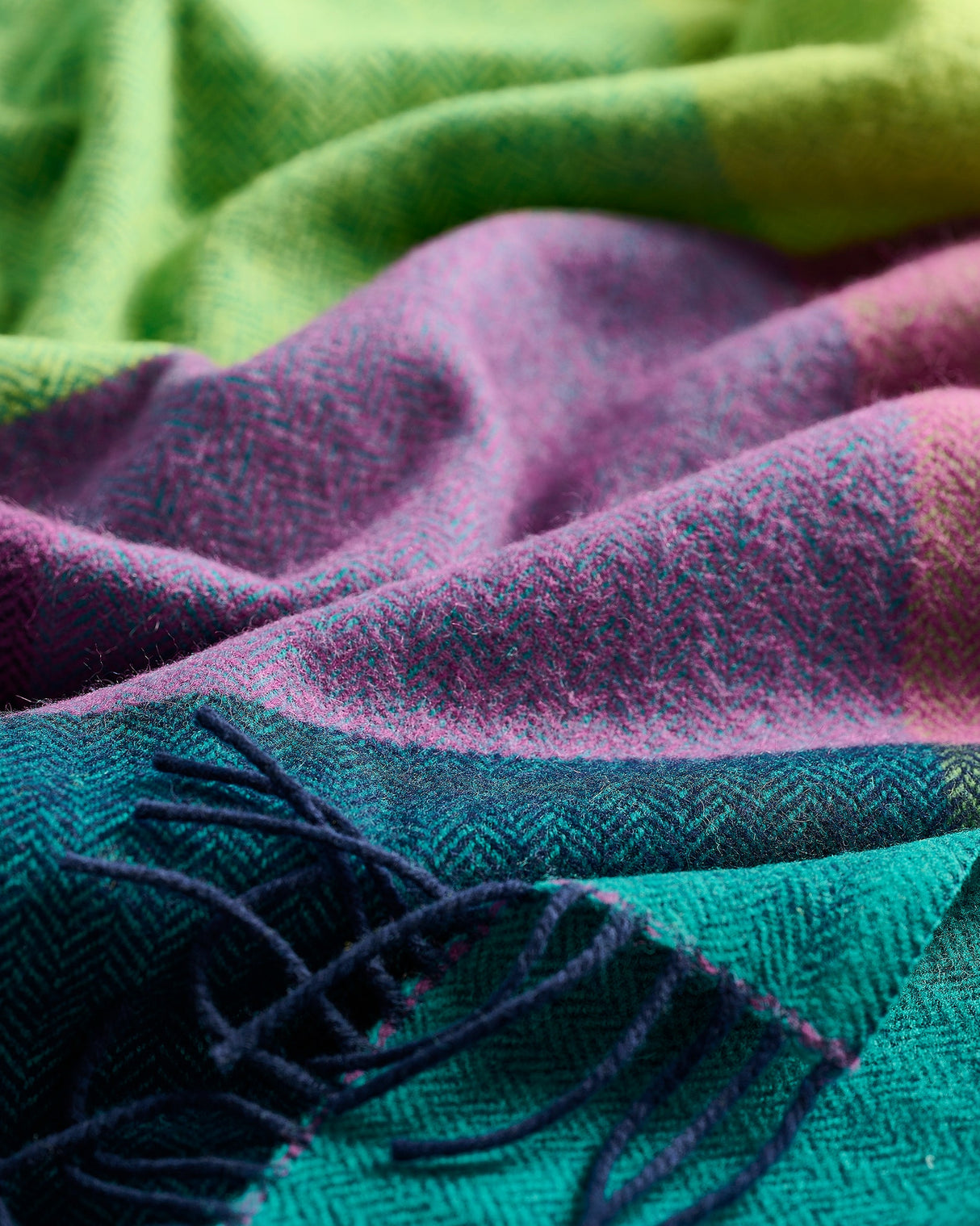 Dublin Nights Lambswool Throw