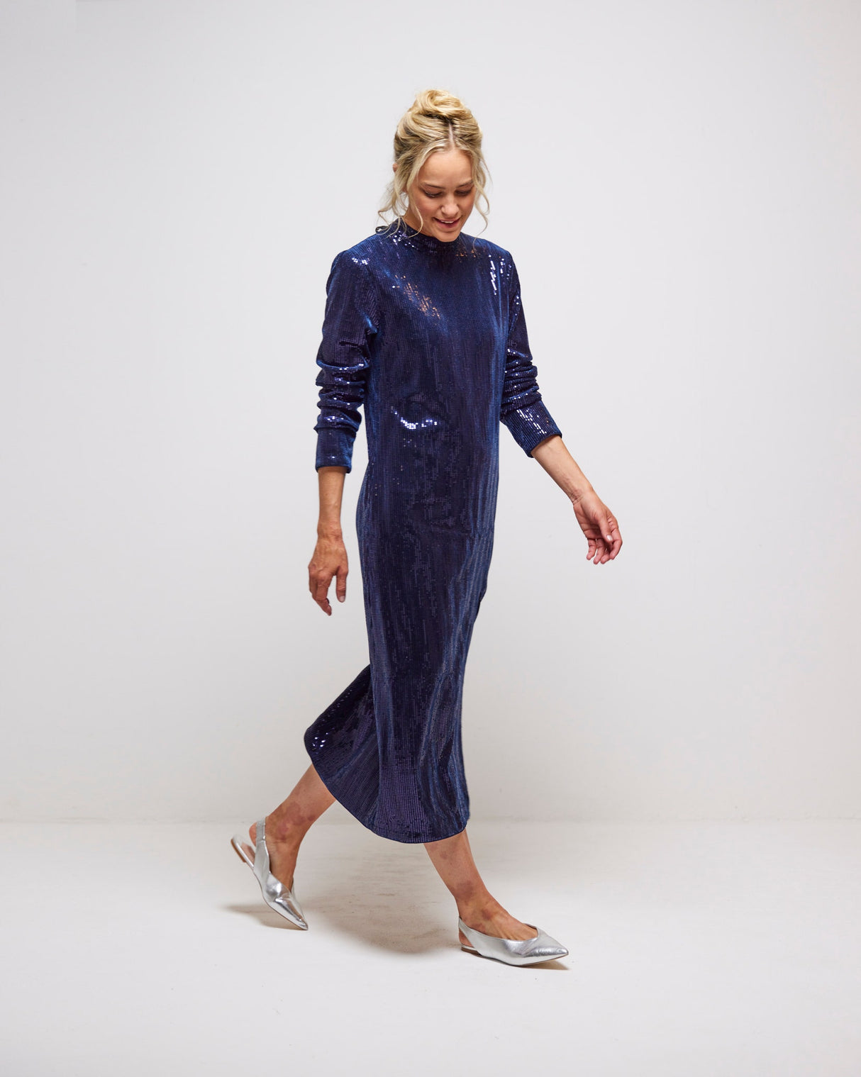 Bleu Marine Mady Sequins Midi Dress