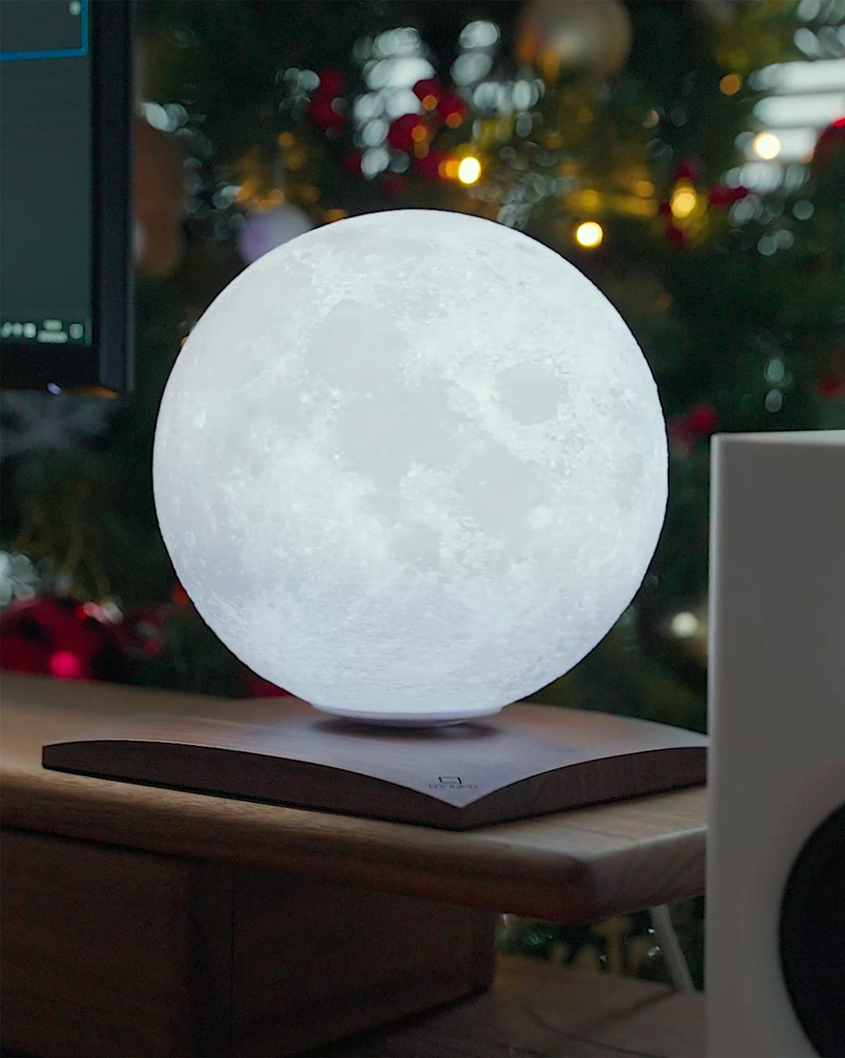Smart Luna Spin Lamp