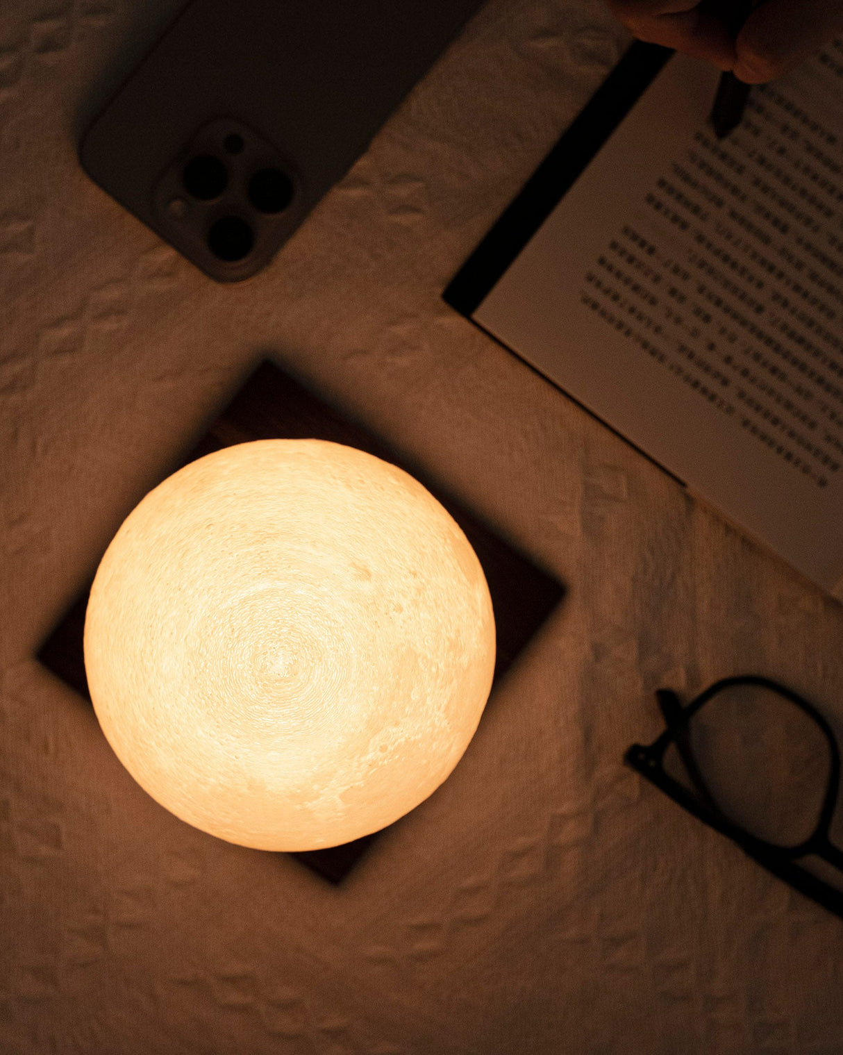 Smart Luna Spin Lamp