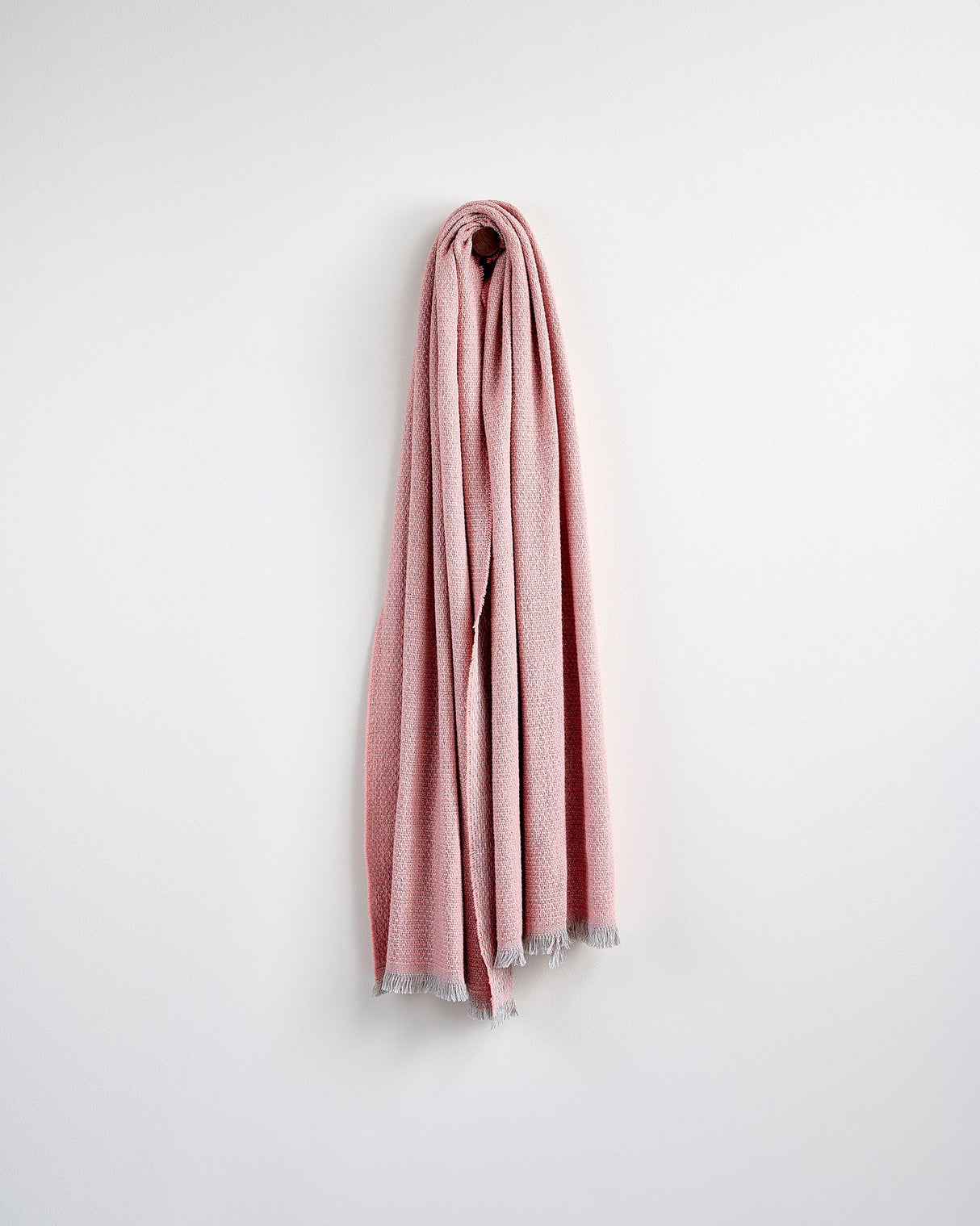 Pink-Grey-Cashmere-Blend-Gracie-Stole