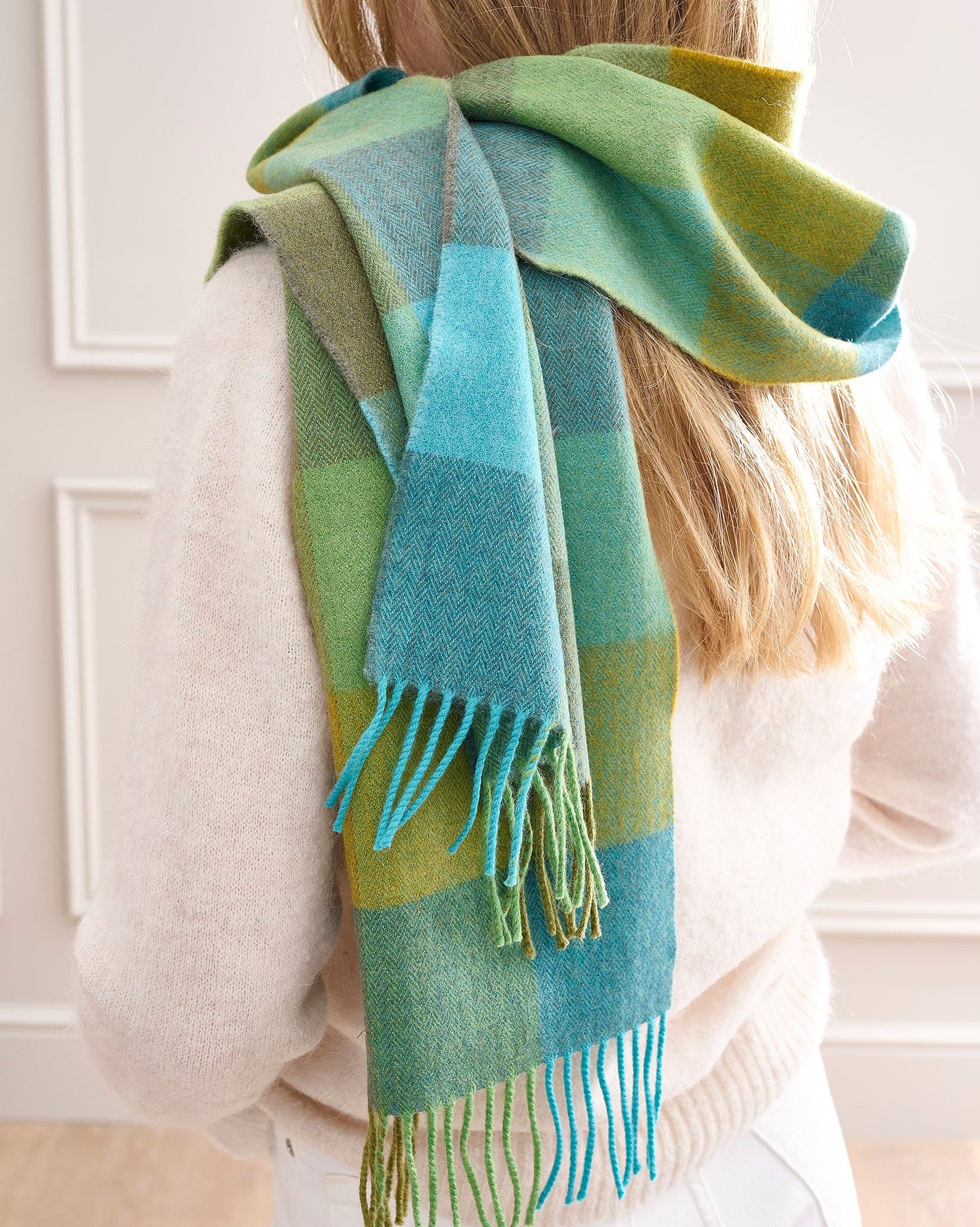 Green Fields Merino Scarf – Avoca