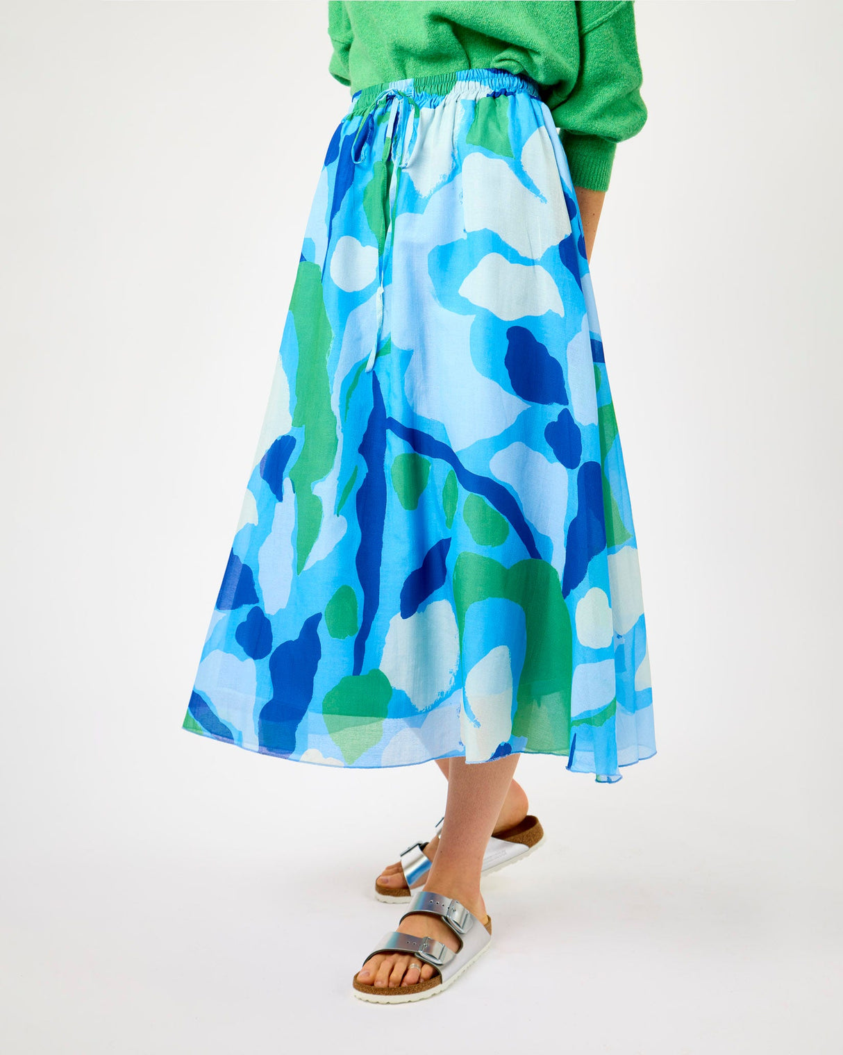 Blue-Water-Lily-Print-Sargasso-Lined-Midi-Skirt