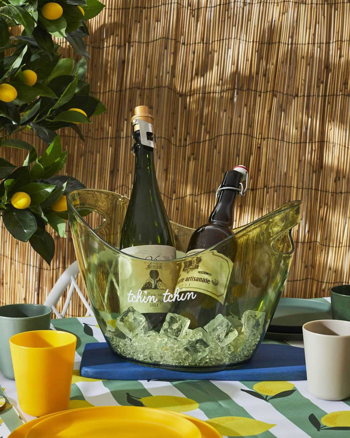 Green-Bain-de-Soleil-Bottle-Bucket