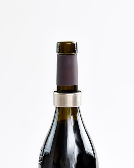 Wine-Drip-Collar