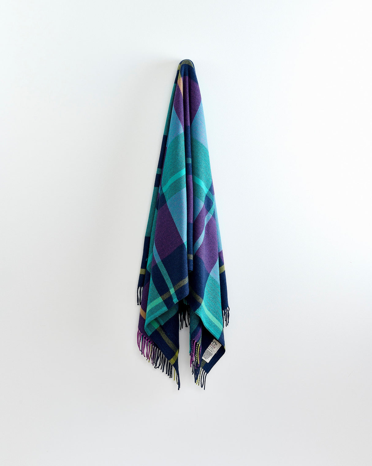 Knights-Watch-Cashmere-Blend-Throw