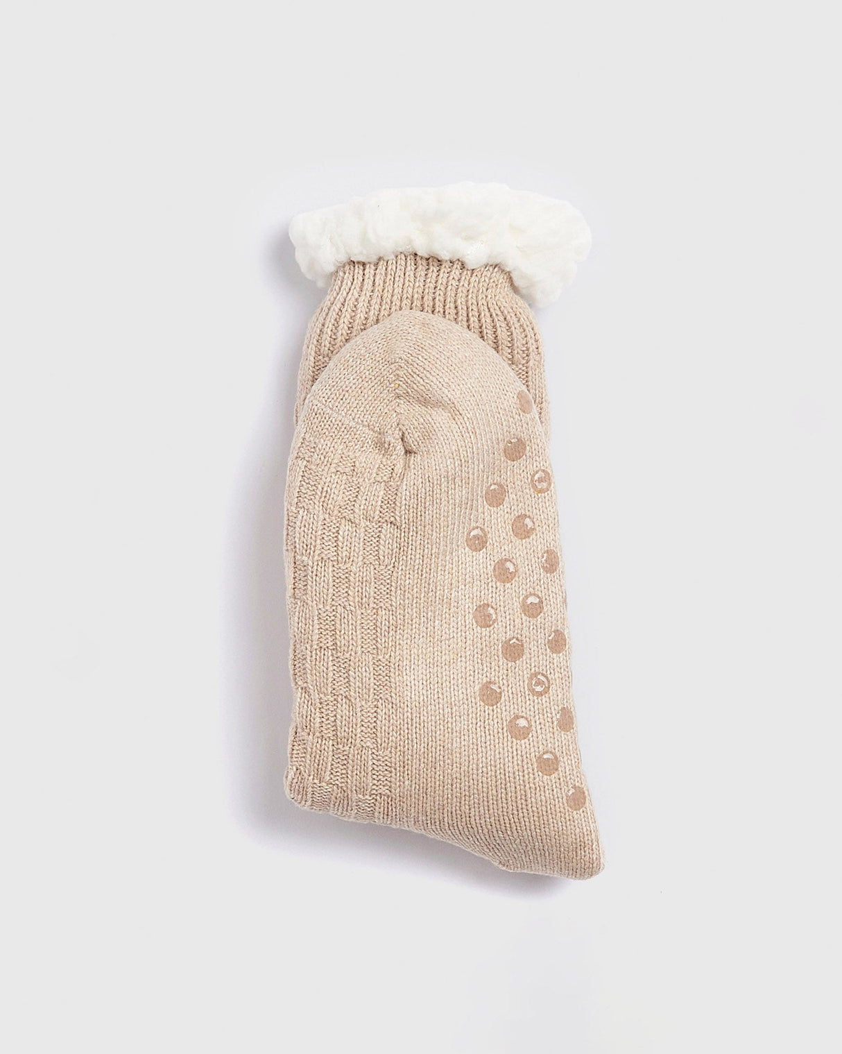 Oatmeal-Cable-Knit-Lounge-Socks