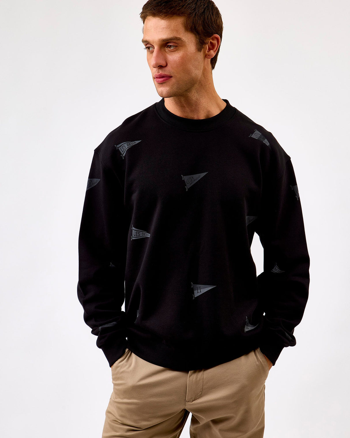 Black-Flag-Motif-Sweatshirt