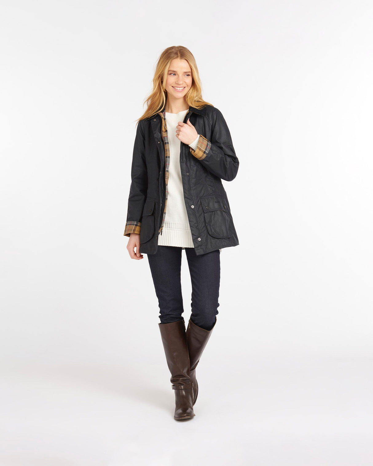 Navy Beadnell Classic Wax Jacket