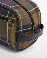 Barbour Classic Beacon Washbag