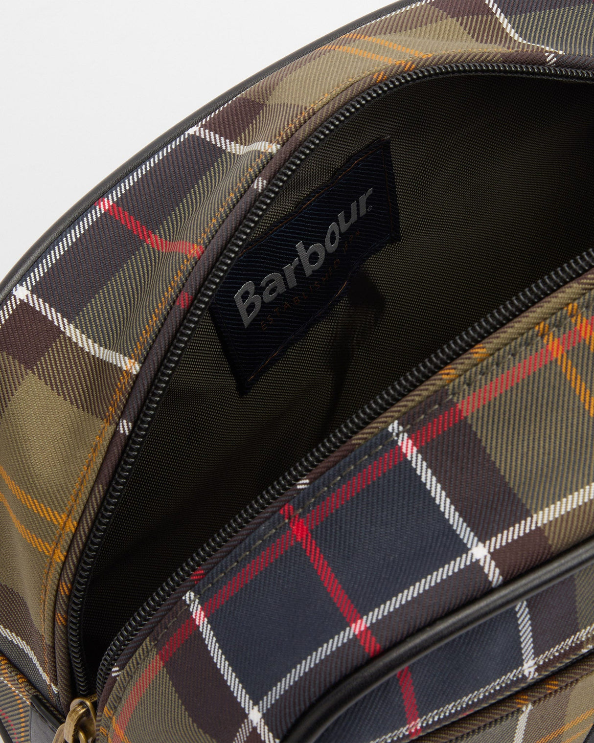 Barbour Classic Beacon Washbag