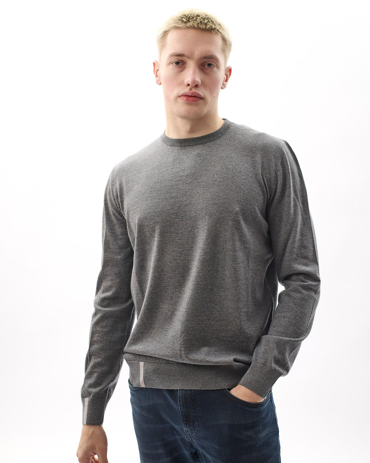 Grey-100%-Merino-Knit-Crew-Neck-Jumper