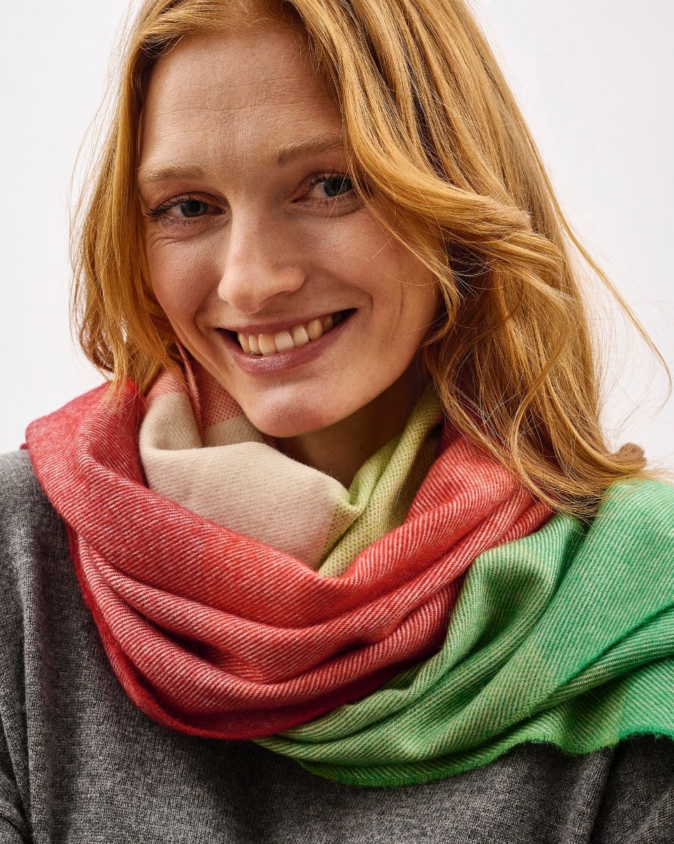 Fire & Field Wide Merino Scarf – Avoca