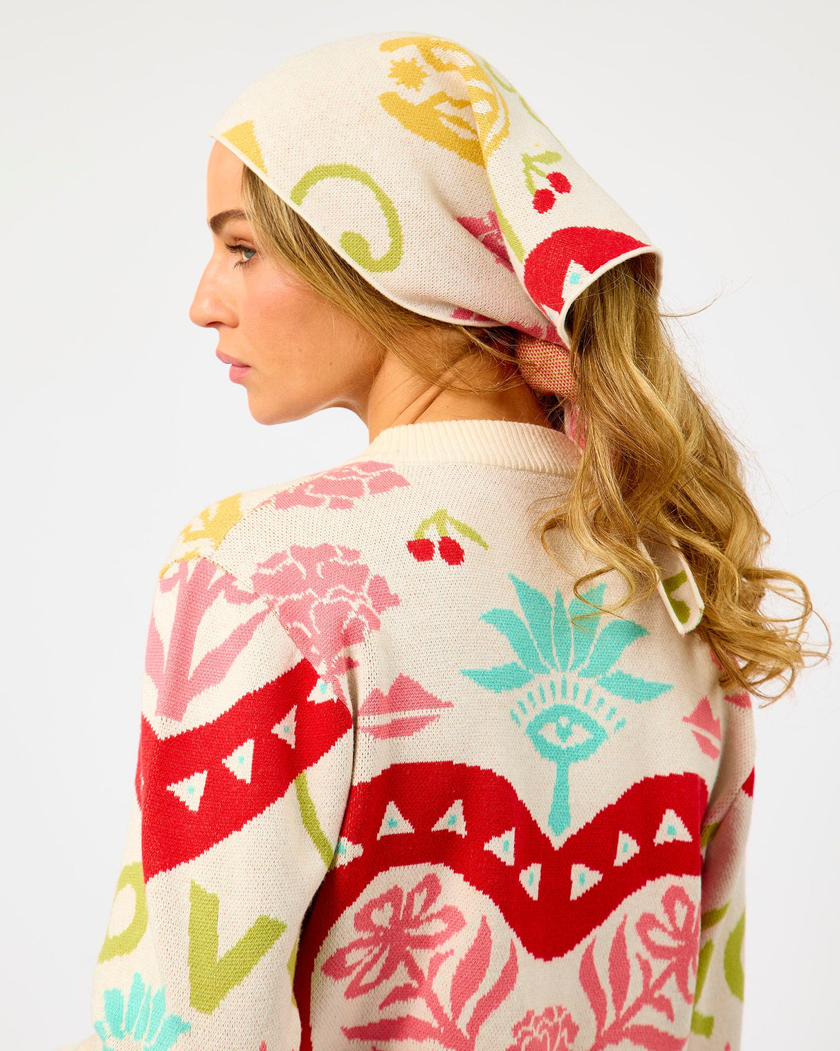 Cream-Amara-Printed-Knit-Scarf