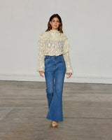 Blue-Wash-Flare-Scallop-Jeans