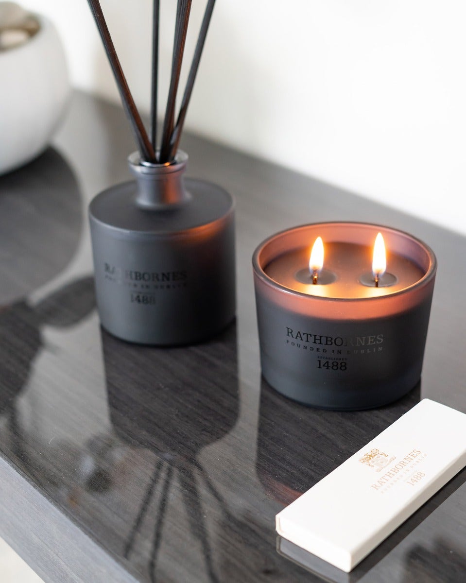 Dublin Dusk Smoked Oud & Ozonic Accord Classic 2 Wick Candle