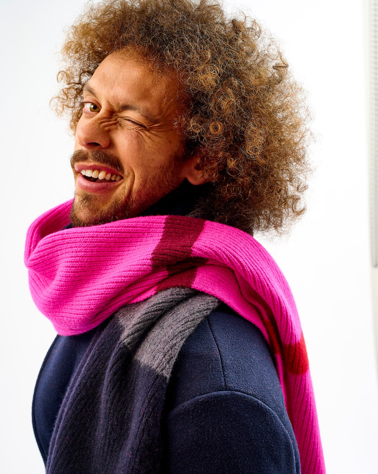 Navy-Neon-Pink-Brushed-Lambswool-Stripe-Scarf