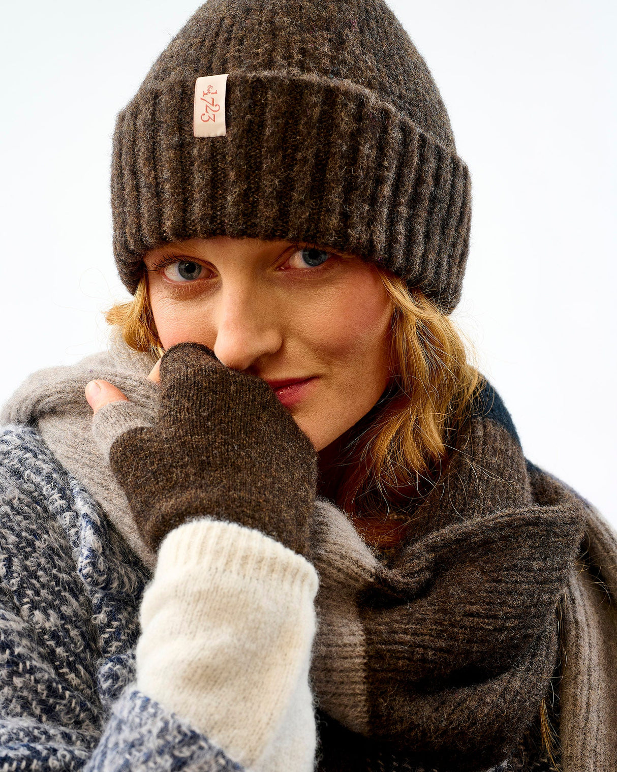 Cocoa & Vole Lambswool Fingerless Mittens