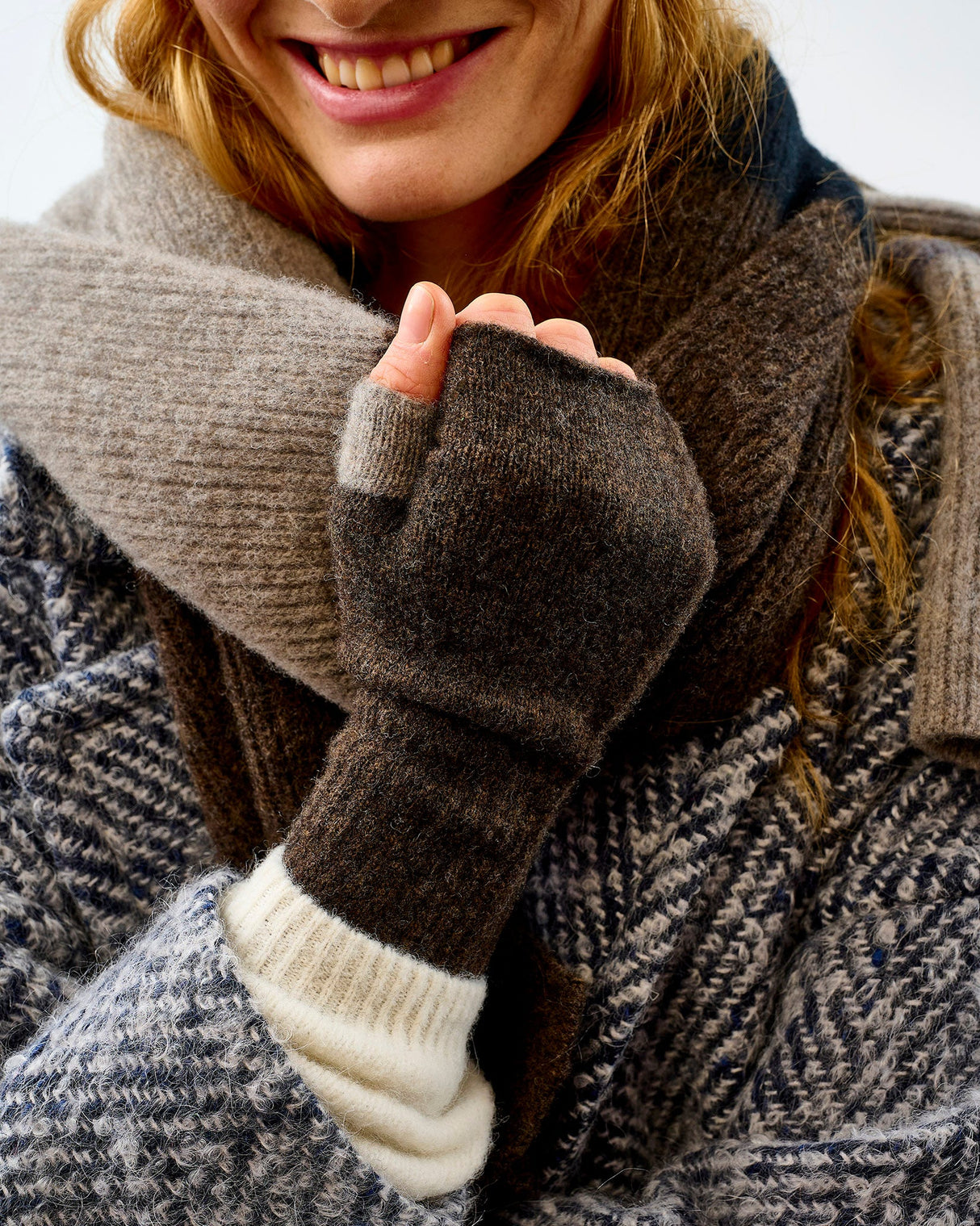 Cocoa & Vole Lambswool Fingerless Mittens