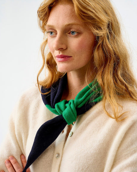 Billiard-Navy-Lambswool-Scout-Stripe-Triangle-Scarf