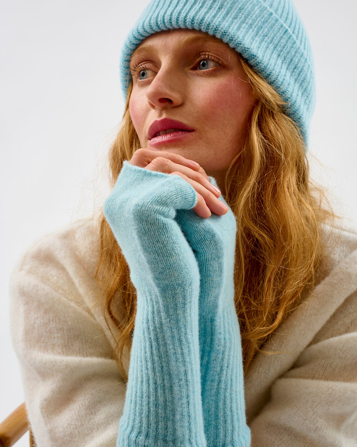 Raindrop-Lambswool-Fingerless-Mittens