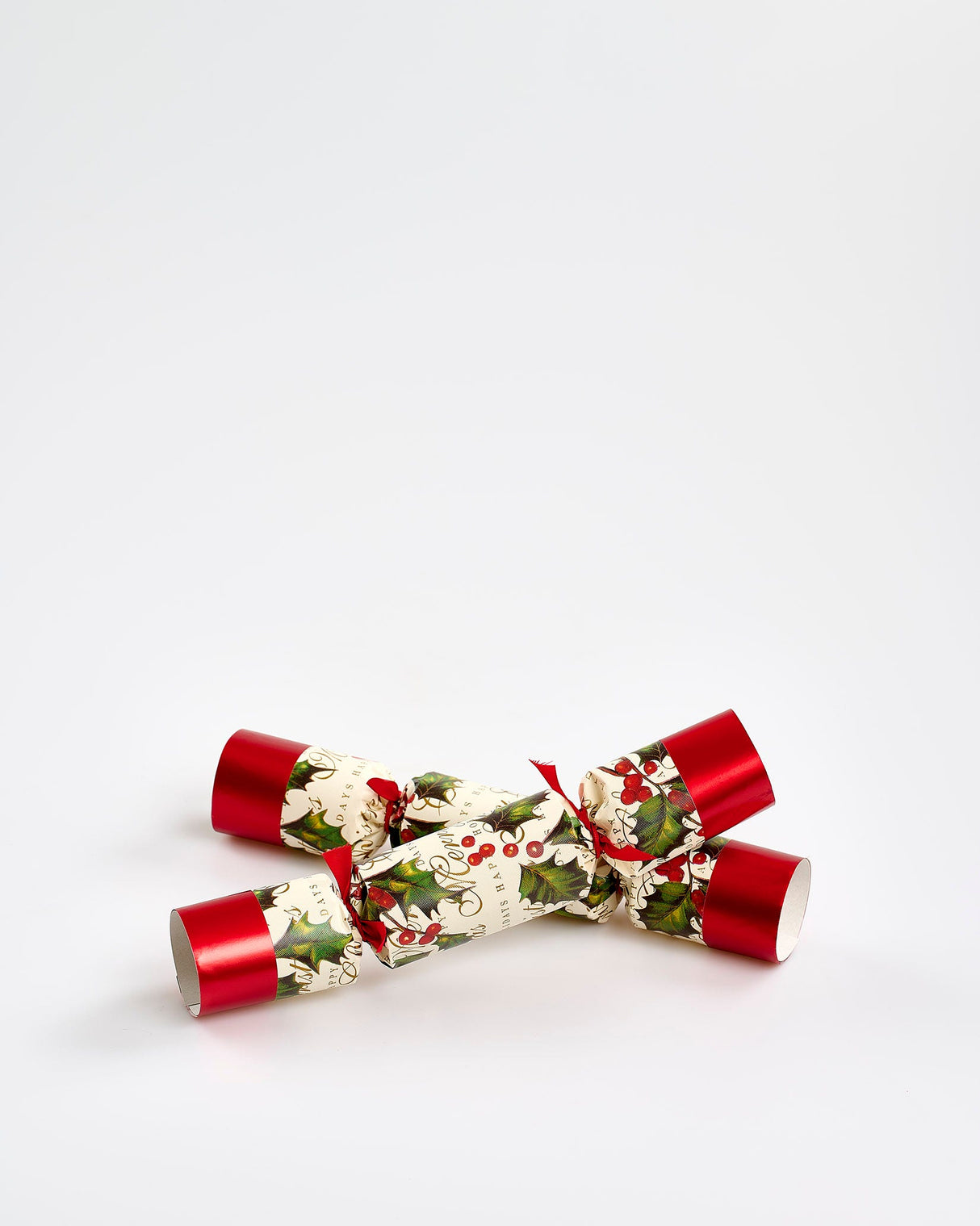 Bows-Berries-Handmade-Christmas-Crackers
