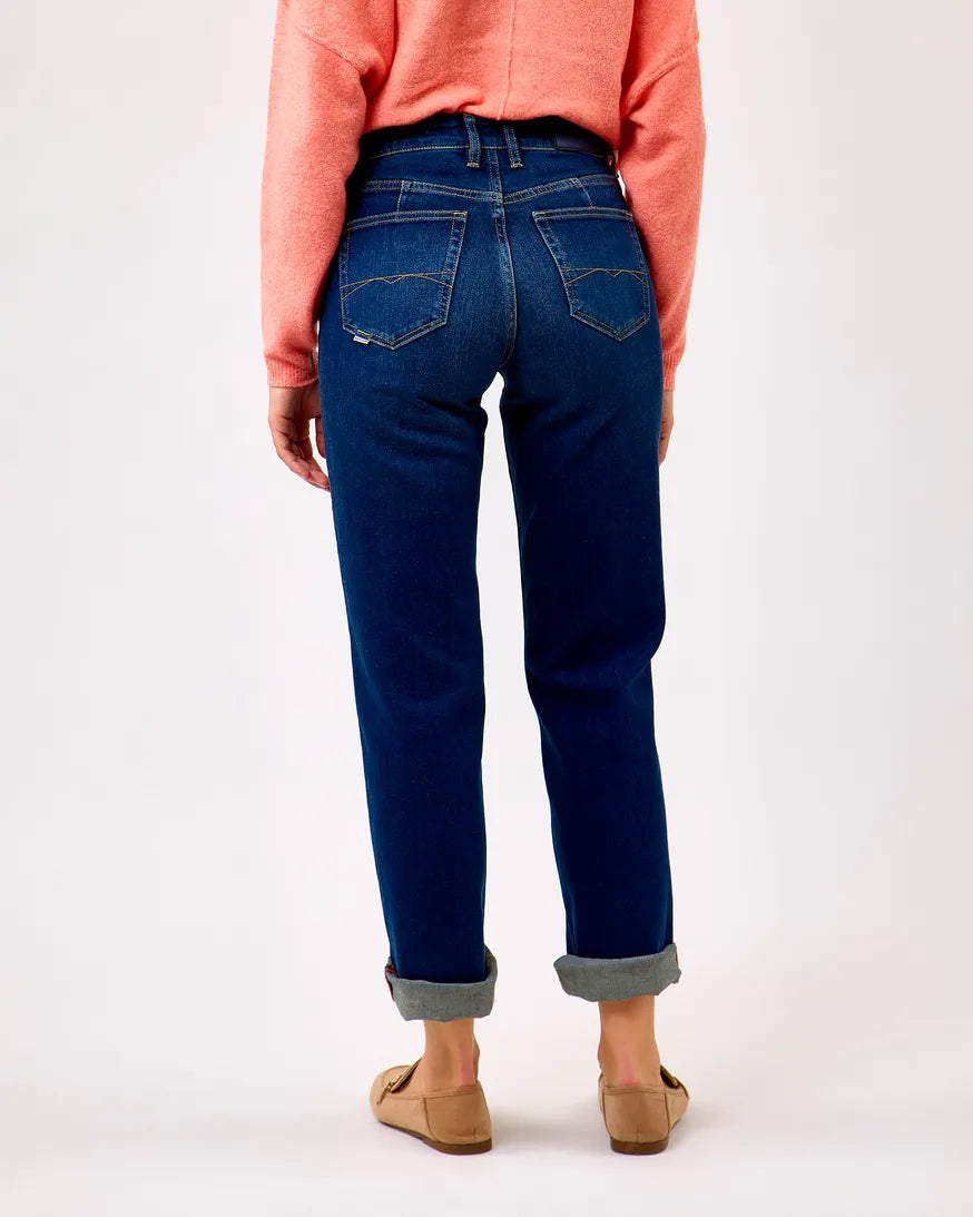 Medium Wash True Crafted Hem Jeans