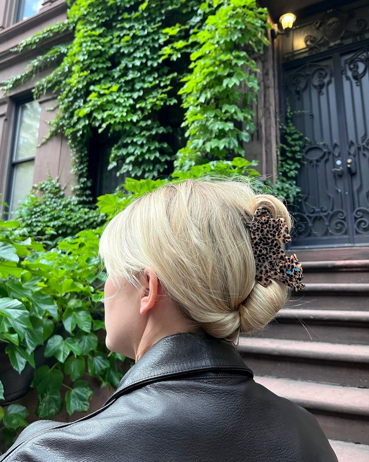 Hand-Painted-Leopard-Hair-Clip