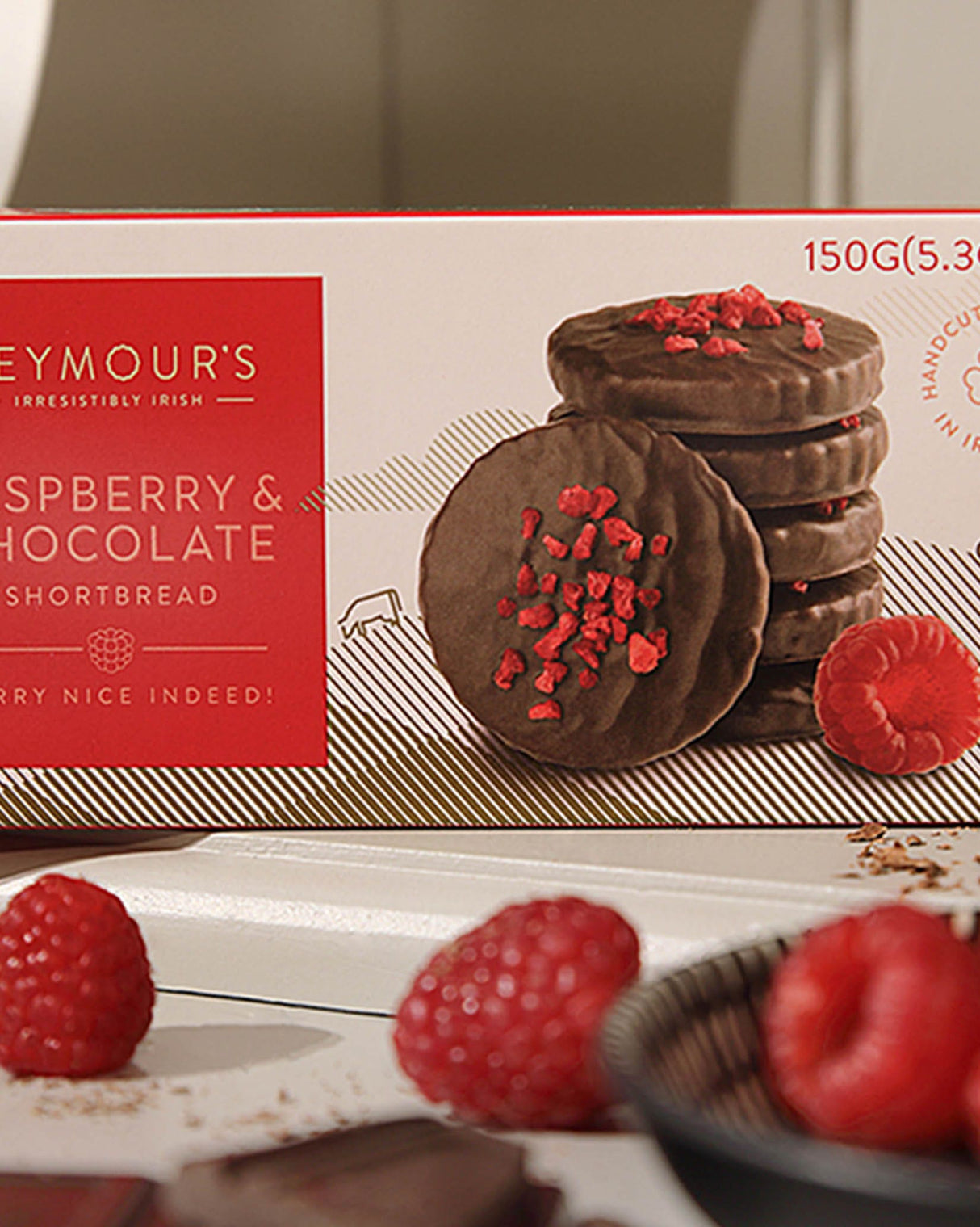 Seymours Dark Chocolate & Raspberry Biscuit Bites